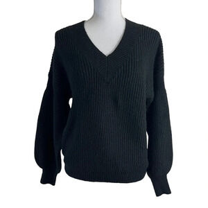 ASOS Design Black V Neck Sweater Size 2 Long Sleeves Knit Pullover Fall Winter